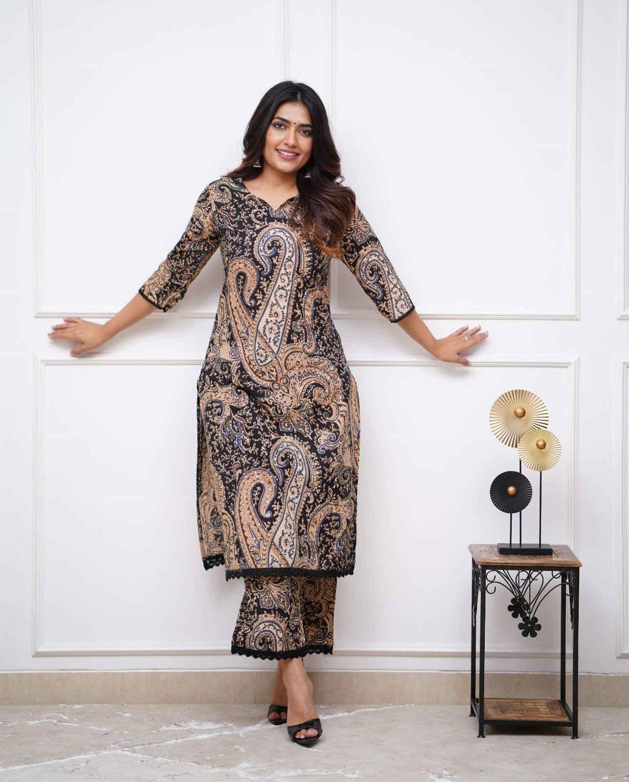 Women's Black Printed Viscose Rayon Kurta Set