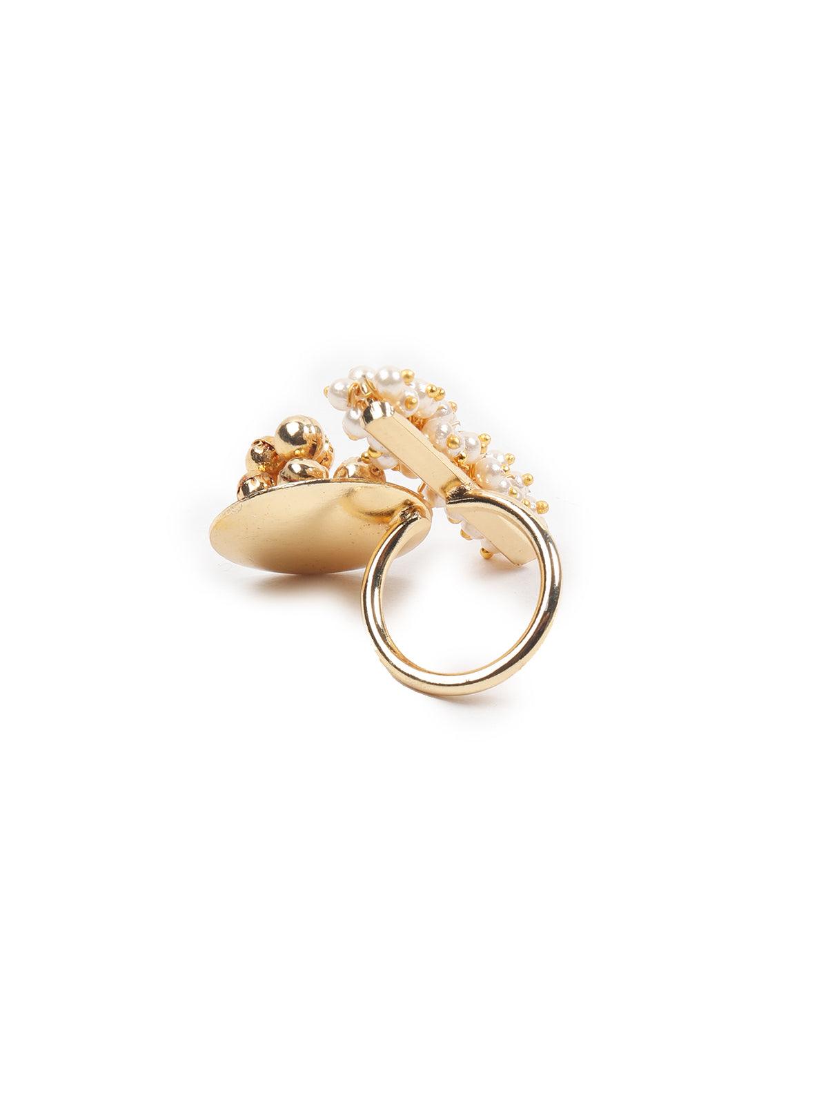Women's Beautiful Gold Tone Pearl Rin