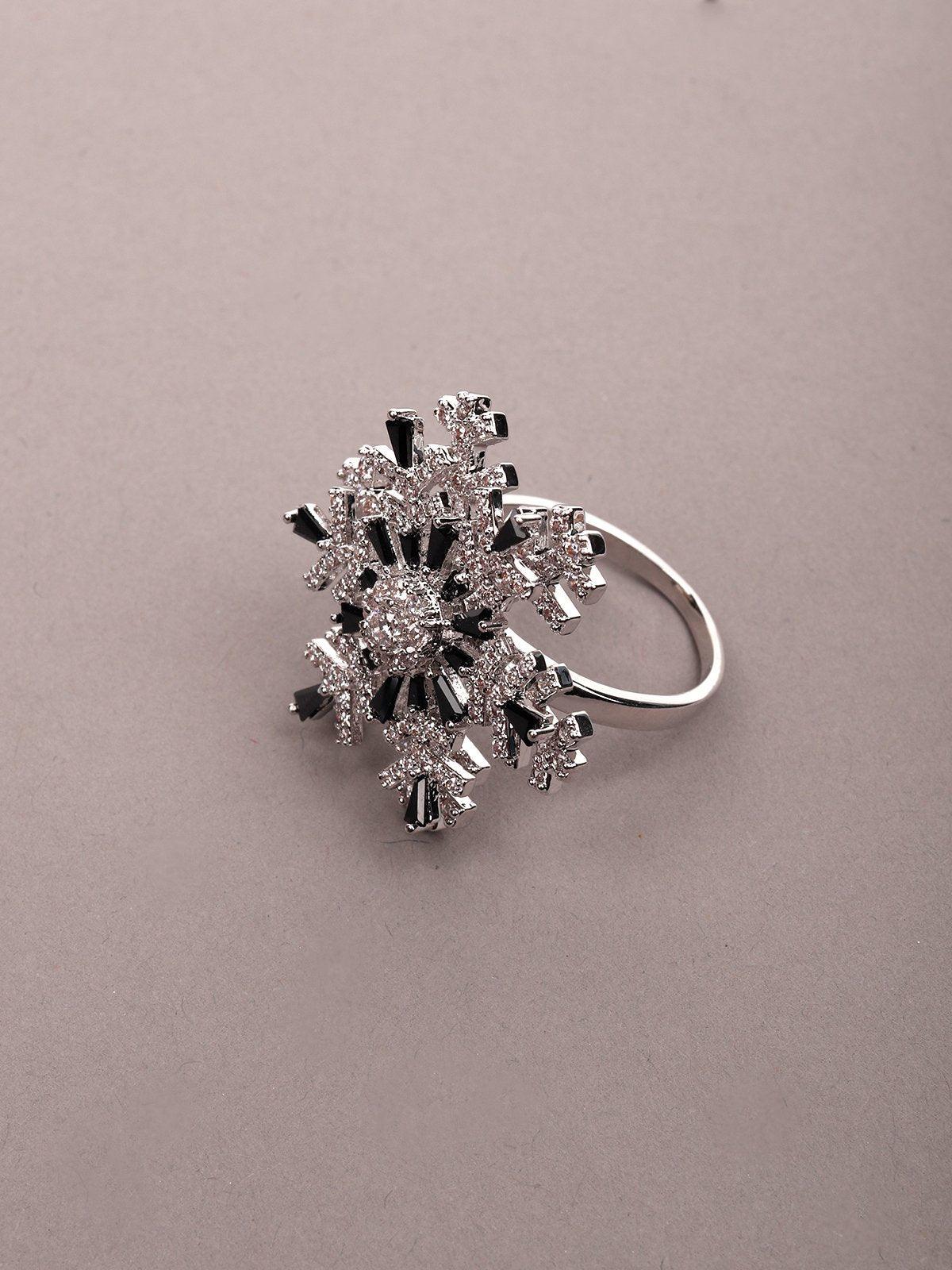 Women's Black Beaded Silver-Tone Statement Finger Ringã‚