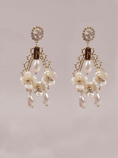 Women's White And Gold Dangle Earring