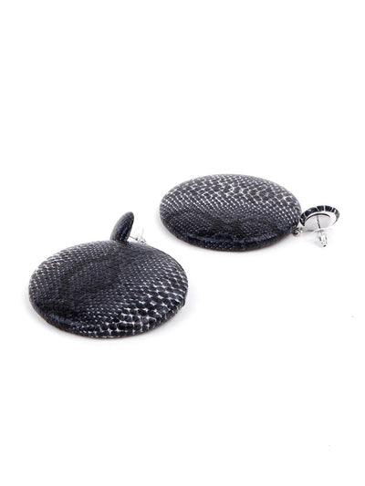 Women's Exquisite Black And White Croc Printed Rounded Earring