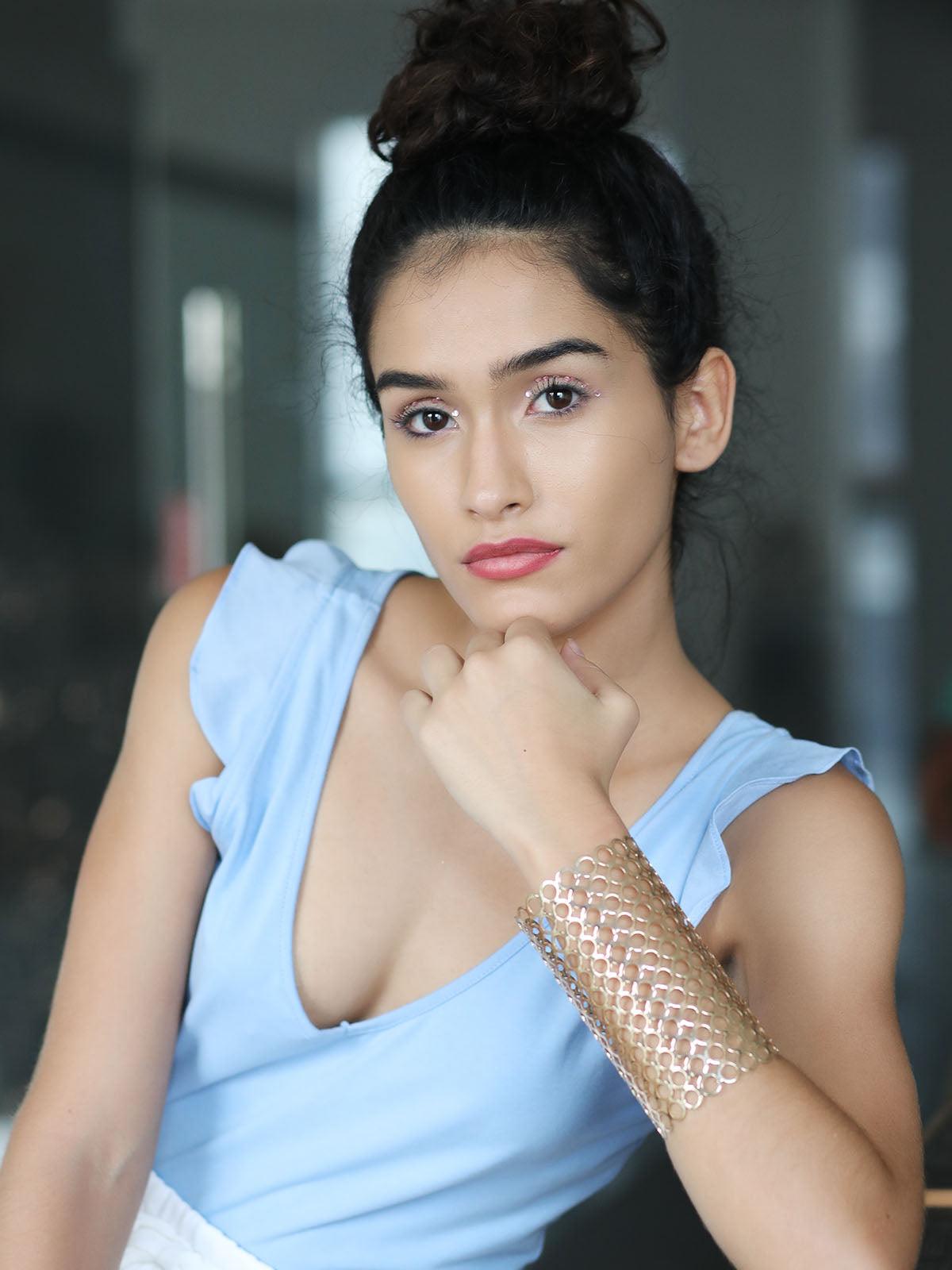 Women's Gold-Tone Metallic Bracelet For Wome