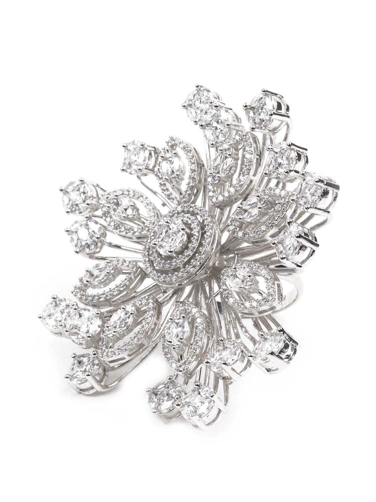 Women's Granduer In Rin