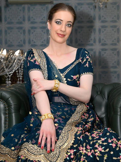 Women's Stunning Ethnic Bangle