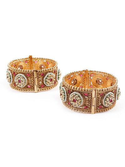 Women's Stunning Ethnic Bangle