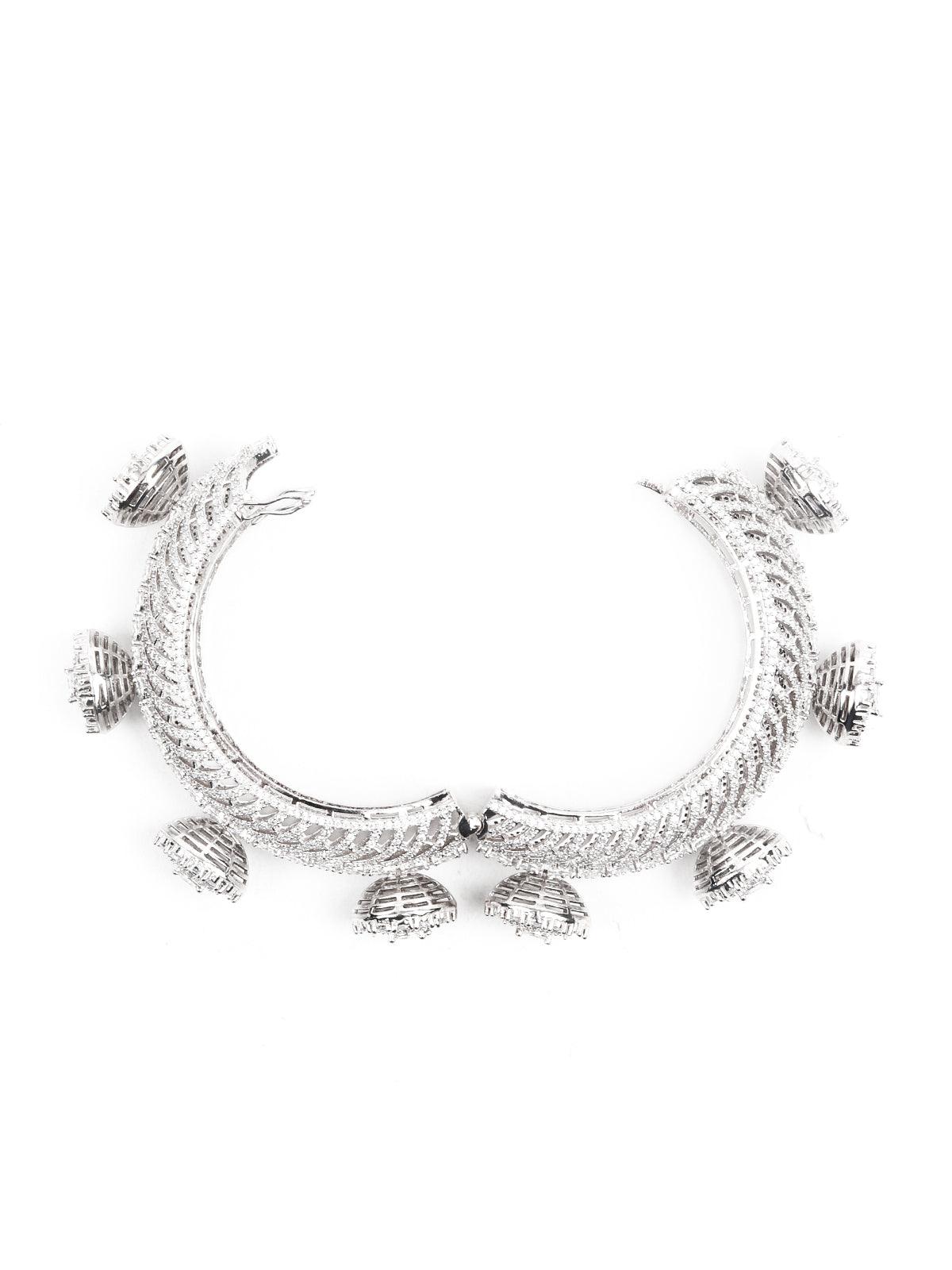 Women's Stunning Ethnic Embellished Bangl