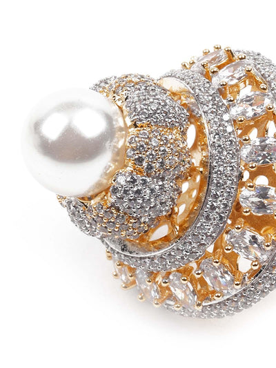 Women's Stunning Gold And Diamond Rin