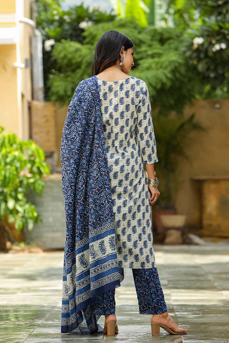 Women's Cotton Blend Printed Kurta Pant Dupatta Set