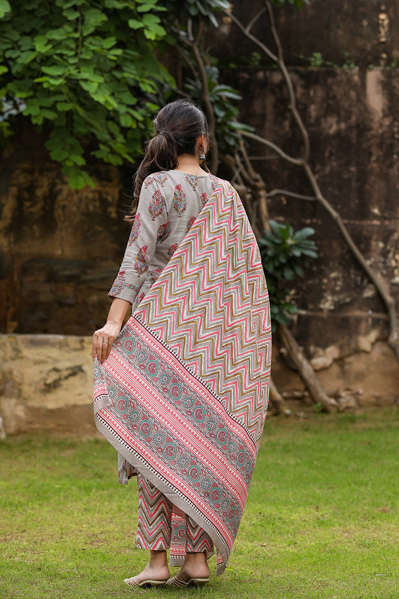Women's Cotton Blend Printed Kurta Pants And Dupatta Set
