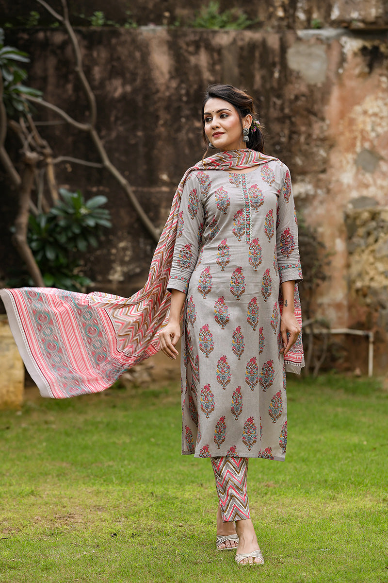 Women's Cotton Blend Printed Kurta Pants And Dupatta Set