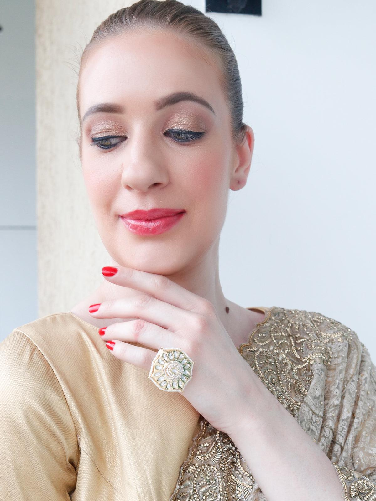 Women's White & Gold Pearl And Kundan Rin